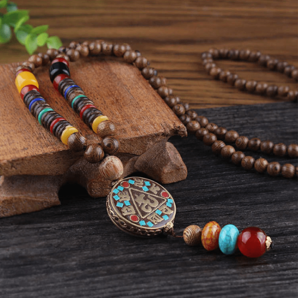 Mala – Boeddhistische Mala – Houten Kralen en Steentjes – Om symbool Alle producten armband